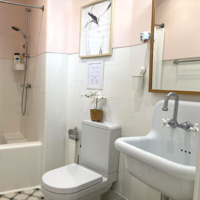 The Pink House - Bathroom