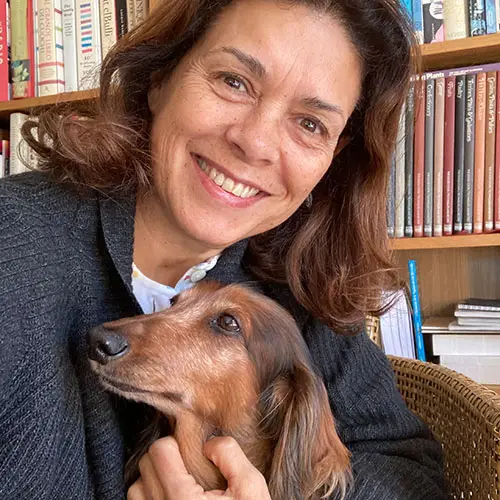 Teresa Jorge, your host at The Pink House