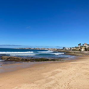 The Pink House - Guest house in Estoril near Poça beach